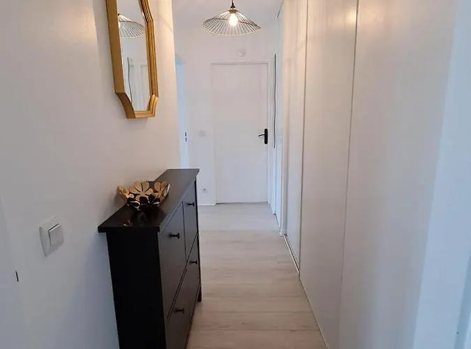 Centralis 5min Gare 2min Paris Parking Apartament Chessy (Seine-et-Marne)
